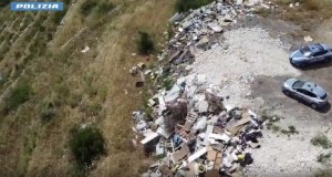 Avola, smaltimento illecito di rifiuti e roghi tossici: 4 misure cautelari