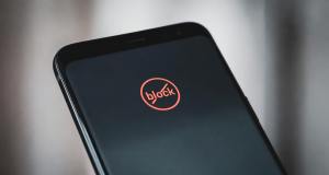 Telemarketing luce e gas, da oggi stretta del Decreto Bollette: stop alle chiamate a freddo, contratti nulli senza consenso
