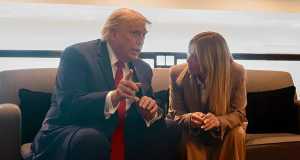 Trump su Meloni a La7: “Mi ha implorato di fare una foto con lei, mi ha fatto pena”