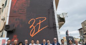 Don Pino Puglisi veglia su Brancaccio, inaugurato il murale voluto dalla Fondazione Federico II