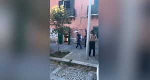 Intrusione e intimidazione nella notte al centro per i giovani della Zisa