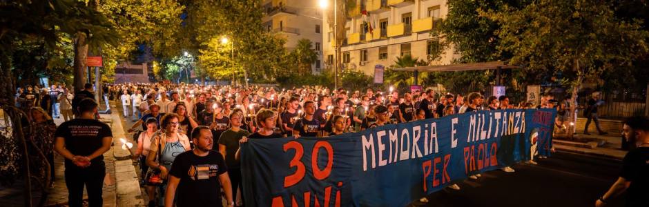 Scontro su Via D’Amelio, benzina sul fuoco della polemica, per gli organizzatori della fiaccolata “Salvatore Borsellino ha oltrepassato il limite”
