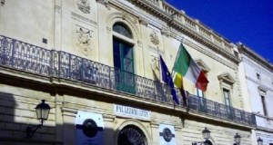 Scintille al Consiglio comunale di Avola, scontro tra Futuro nazionale e FdI
