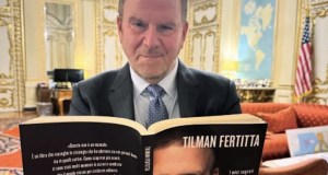 L’ambasciatore Usa Fertitta a Siracusa: il suo yacht al Porto Grande, oggi gli incontri istituzionali