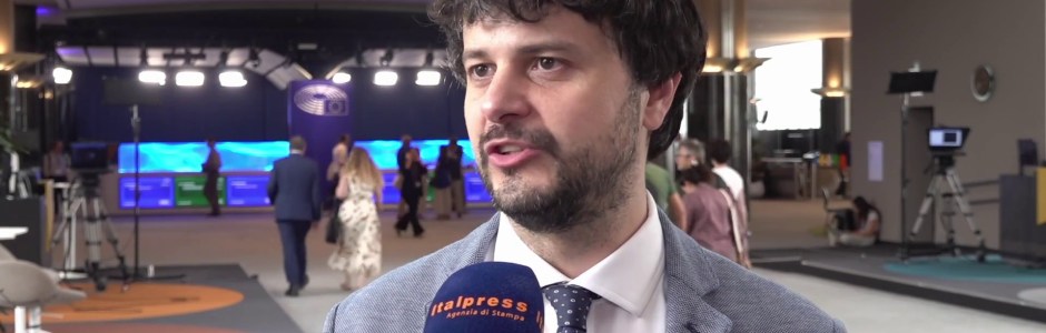 Ue-Usa, Benifei “Respingere minacce Trump, tasse su digitale non si toccano”