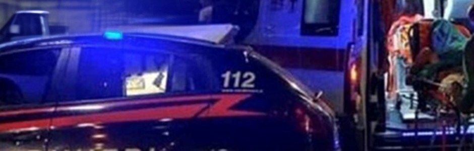Fuori pericolo il 48enne accoltellato dopo aver sorpreso alcune persone attorno alla sua auto
