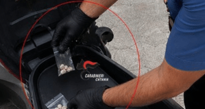 Aci Catena, fuga nella notte: trentaseienne bloccato dai Carabinieri con dosi di crack