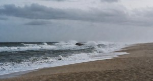 Morti un bagnino e un turista durante il soccorso in mare