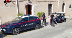 Oltre 300 clienti in una villetta a Lascari, nei guai marito e moglie per sfruttamento della prostituzione