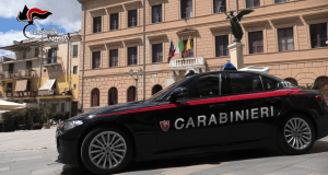 Armi e droga a Misilmeri, arrestati tre palermitani, due sono donne
