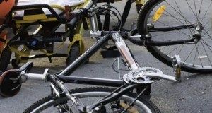 Ciclista investito da camion sulla statale nella zona di Carini, la madre: “Vi prego pregate per lui”