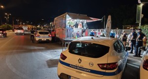 Street food abusivo al Foro Italico, multe e sequestri a due ambulanti