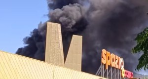 Incendio Conca d’Oro, vigile del fuoco trasportato in ospedale a Villa Sofia