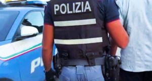 Accusato di tentato omicidio in Germania, giovane arrestato a Gela nascosto in un B&B