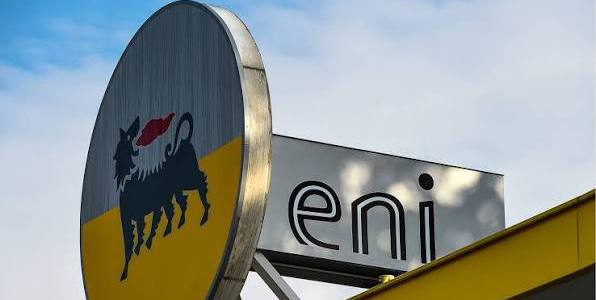 Carburanti, Eni fissa un tetto ai prezzi di benzina e diesel