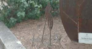 Sfregio al monumento ad Antonino Saetta nel Giardino dei giusti