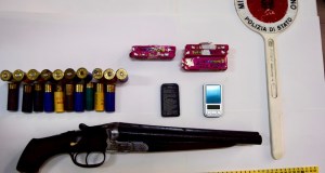 Spaccio di droga e armi ad Alcamo: arrestato un uomo con hashish e un fucile clandestino