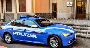 Tenta rapina armato di pistola in pizzeria, arrestato un giovane