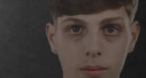 Scontro auto moto, muore un ragazzo di 16 anni, il dolore di parenti e amici