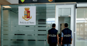 Finto sito di autonoleggio online, tre uomini denunciati