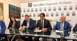 Centrodestra, il deputato Ars Auteri lascia la Dc e approda alla Lega