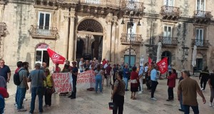 Acqua: in piazza contro il deposito cauzionale, Forum: “Un ricatto e sindaco è assente”