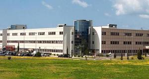Neonato portato morto al pronto soccorso in un sacchetto: disposta l’autopsia