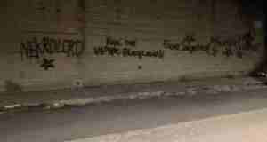 Frasi profanatorie sui muri della chiesa che custodisce le reliquie di Livatino