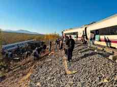 Spagna, scontro tra due treni ad alta velocità vicino a Toledo: è strage